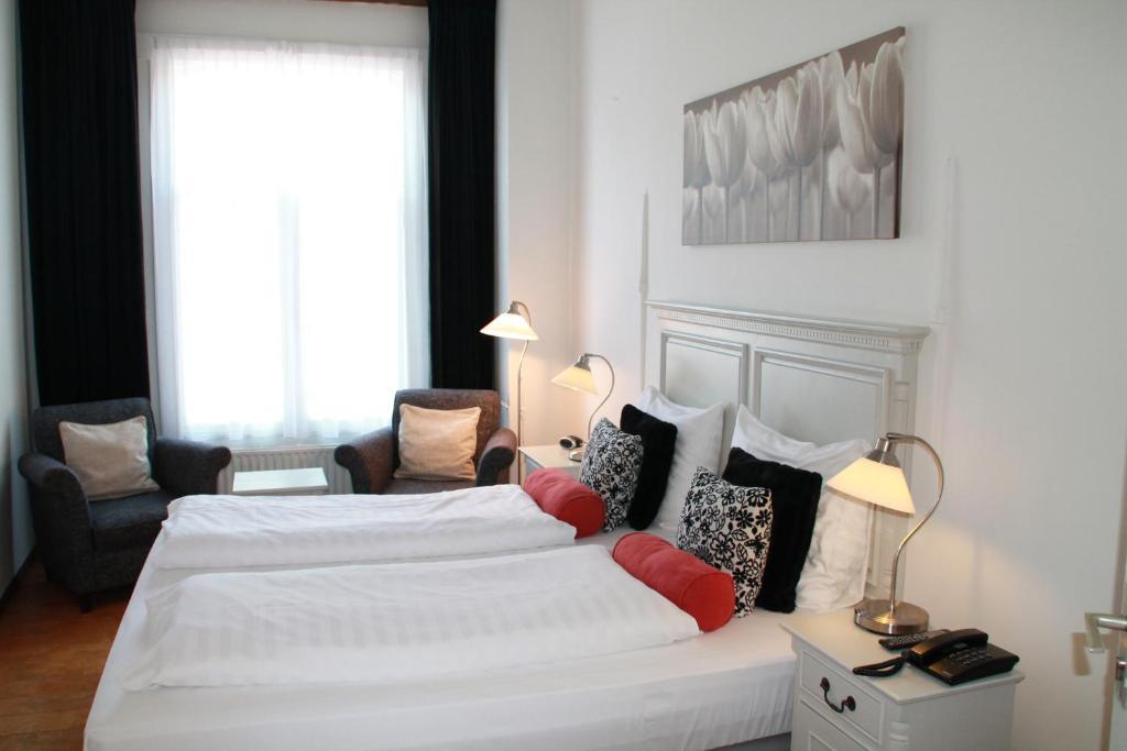 De Doelen Hotel เลเดน ห้อง รูปภาพ